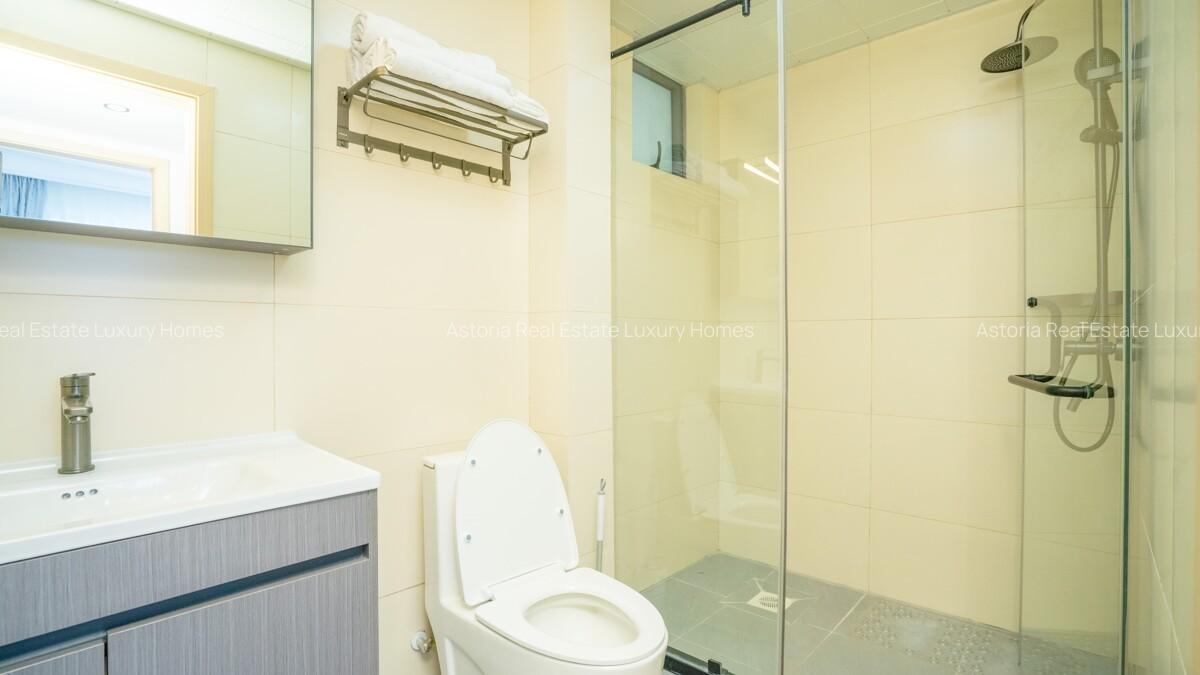 Furnished 3 Bed Apartment with En Suite at 2026-534 3 Bed - 3