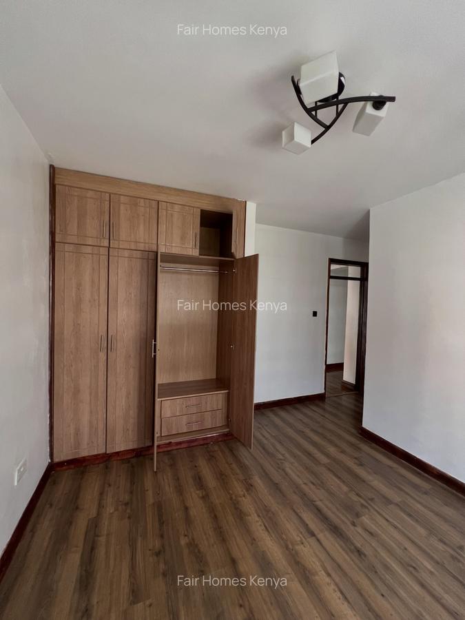 3 Bed Apartment with En Suite at Hatheru Road - 13