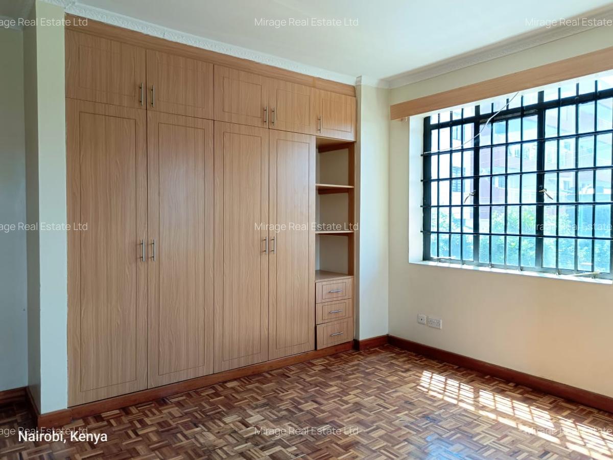 4 Bed Townhouse with Staff Quarters in Kitisuru - 12