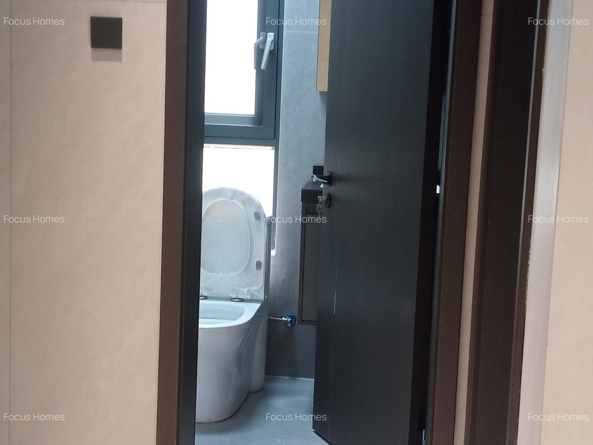5 Bed Townhouse with En Suite in Lavington - 14