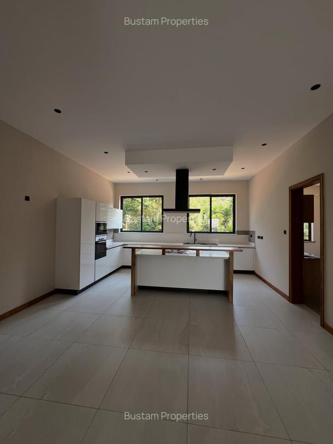 Serviced 4 Bed Apartment with En Suite in Loresho - 13