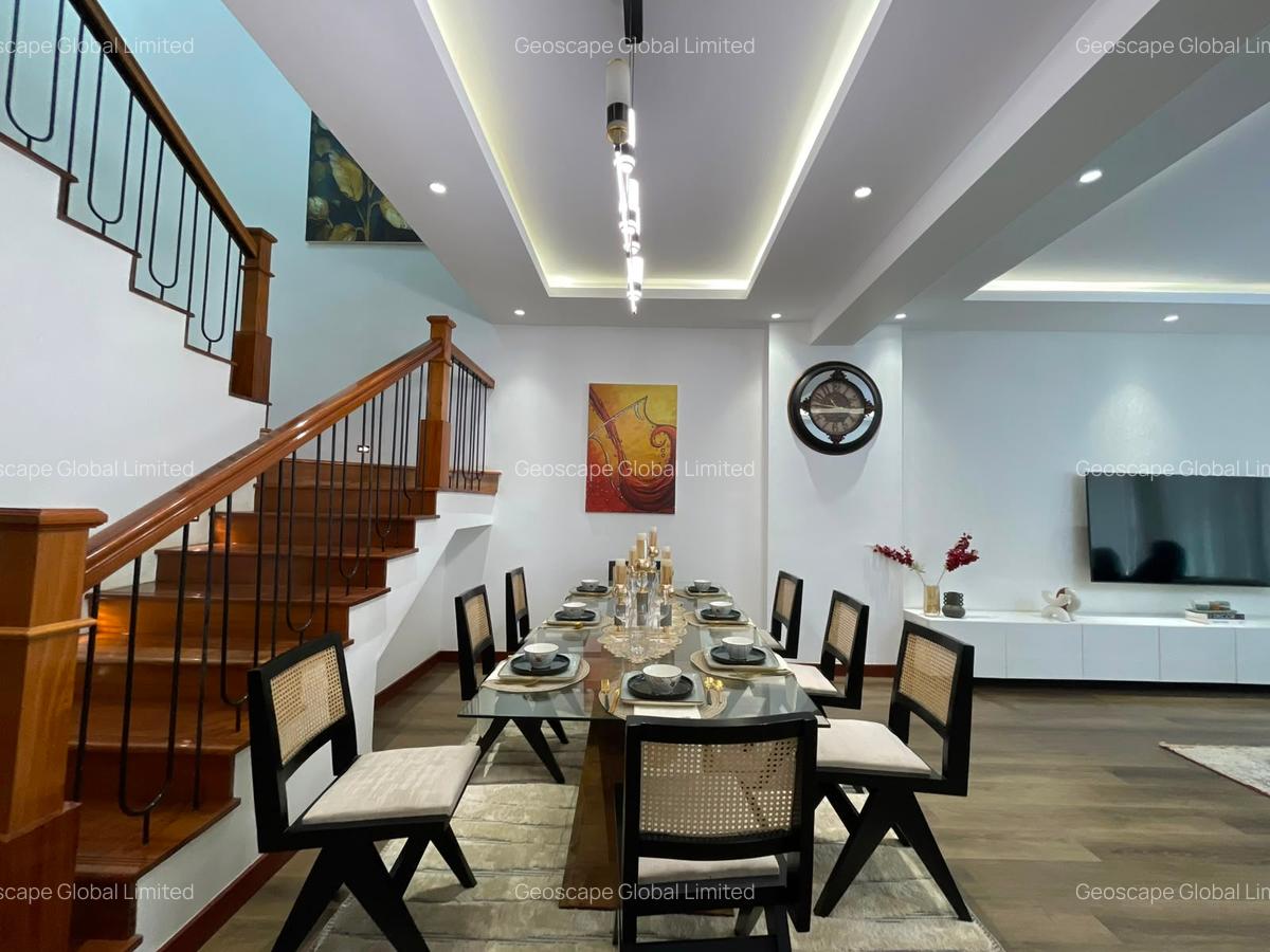 5 Bed Apartment with En Suite in Parklands - 2