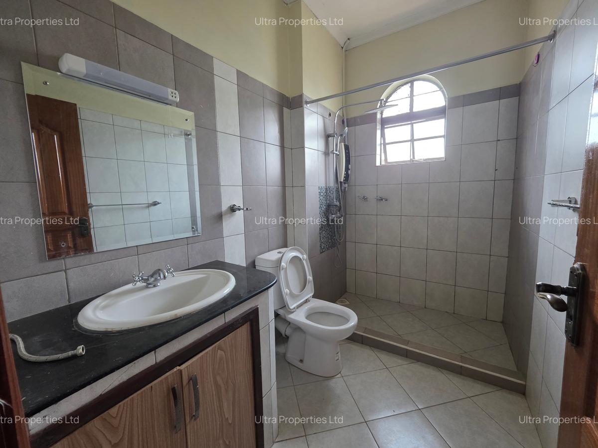 4 Bed Townhouse with En Suite in Kiambu Road - 15