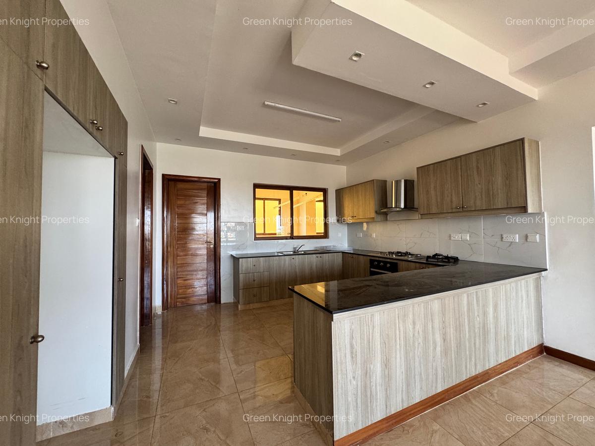 Serviced 3 Bed Apartment with En Suite in Lavington - 13