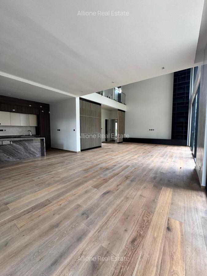 5 Bed Townhouse with Garden at Close To The Un Headquarters - 7