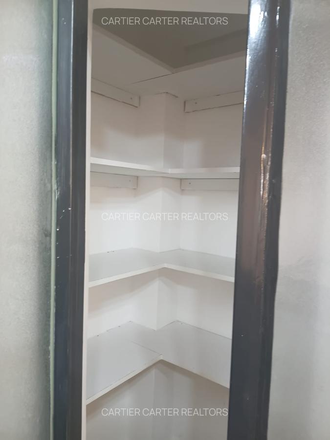 Furnished 2 Bed Apartment with En Suite in Garden Estate - 14