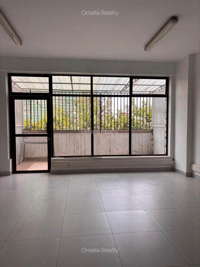 1,100 ft² Commercial Property with Service Charge Included in Westlands Area - 5