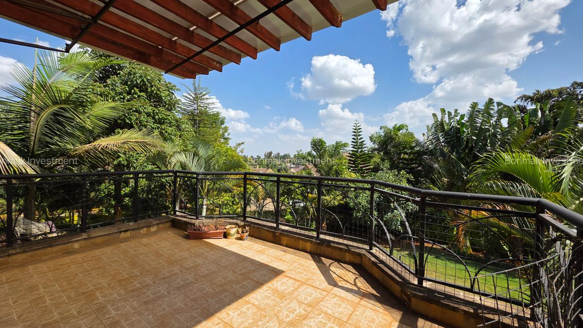 5 Bed Townhouse with En Suite at Runda Park - 15