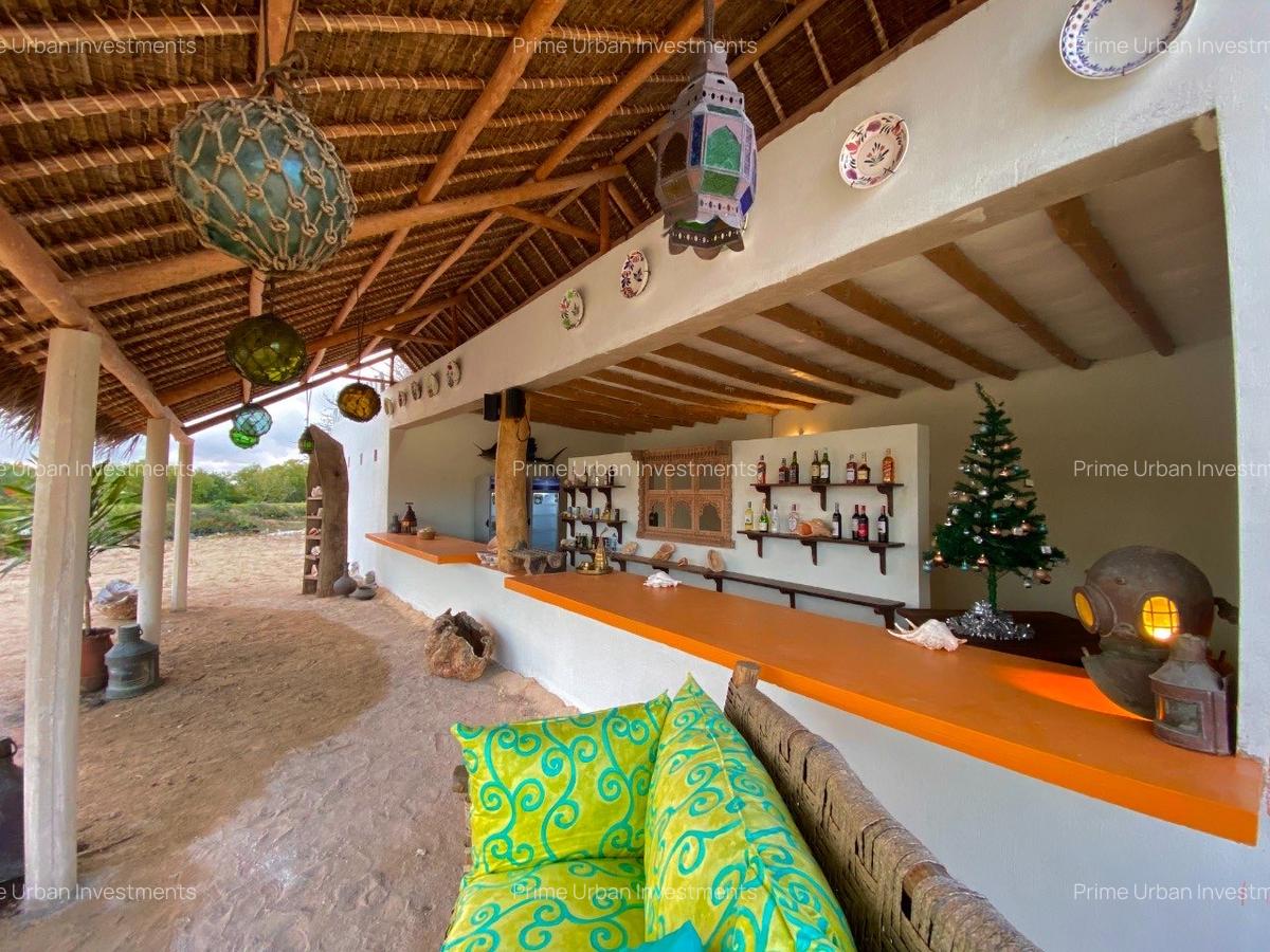 Furnished Commercial Property with Service Charge Included at Funzi Island - 5