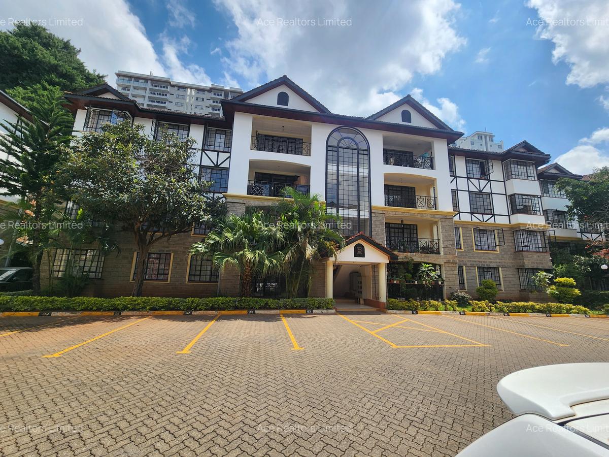 3 Bed Apartment with En Suite at Valley Arcade - 1