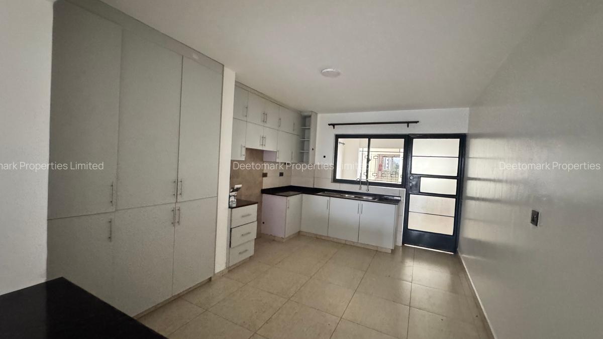 3 Bed Apartment with En Suite at Langata - 8