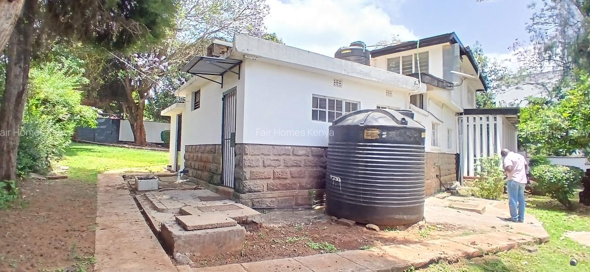 3 Bed House with En Suite at Lavington Green - 5
