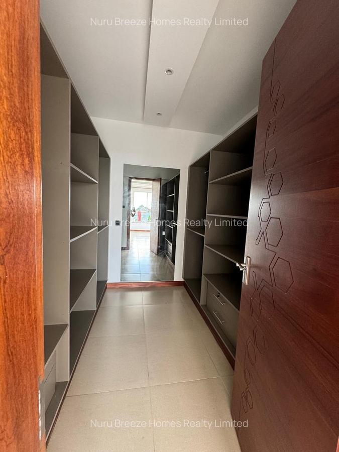 4 Bed Apartment with En Suite in General Mathenge - 8