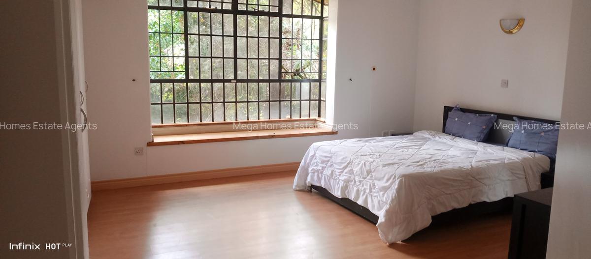 Serviced 3 Bed Apartment with En Suite at Brookside Drive - 14