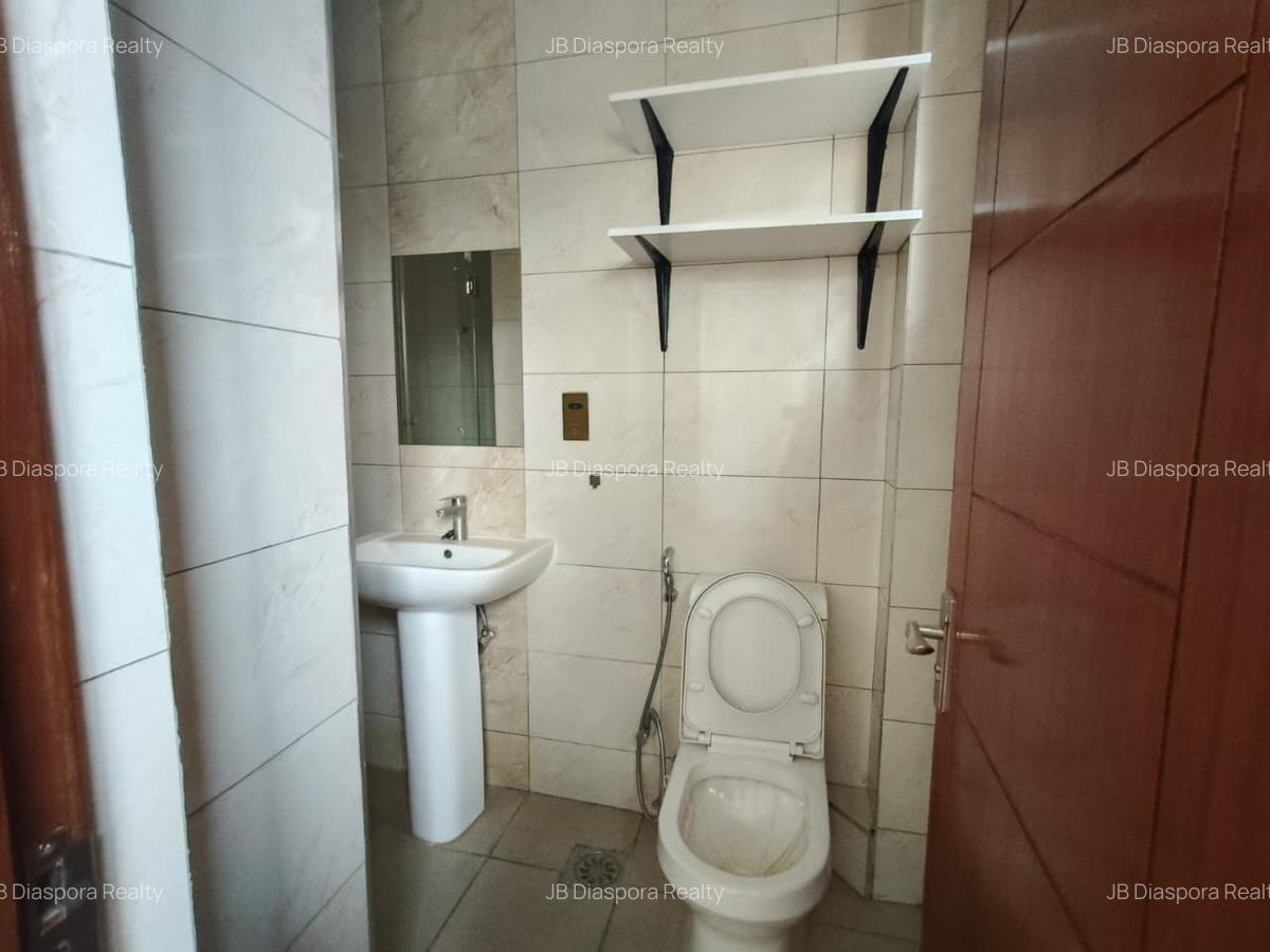 2 Bed Apartment with En Suite in General Mathenge - 9