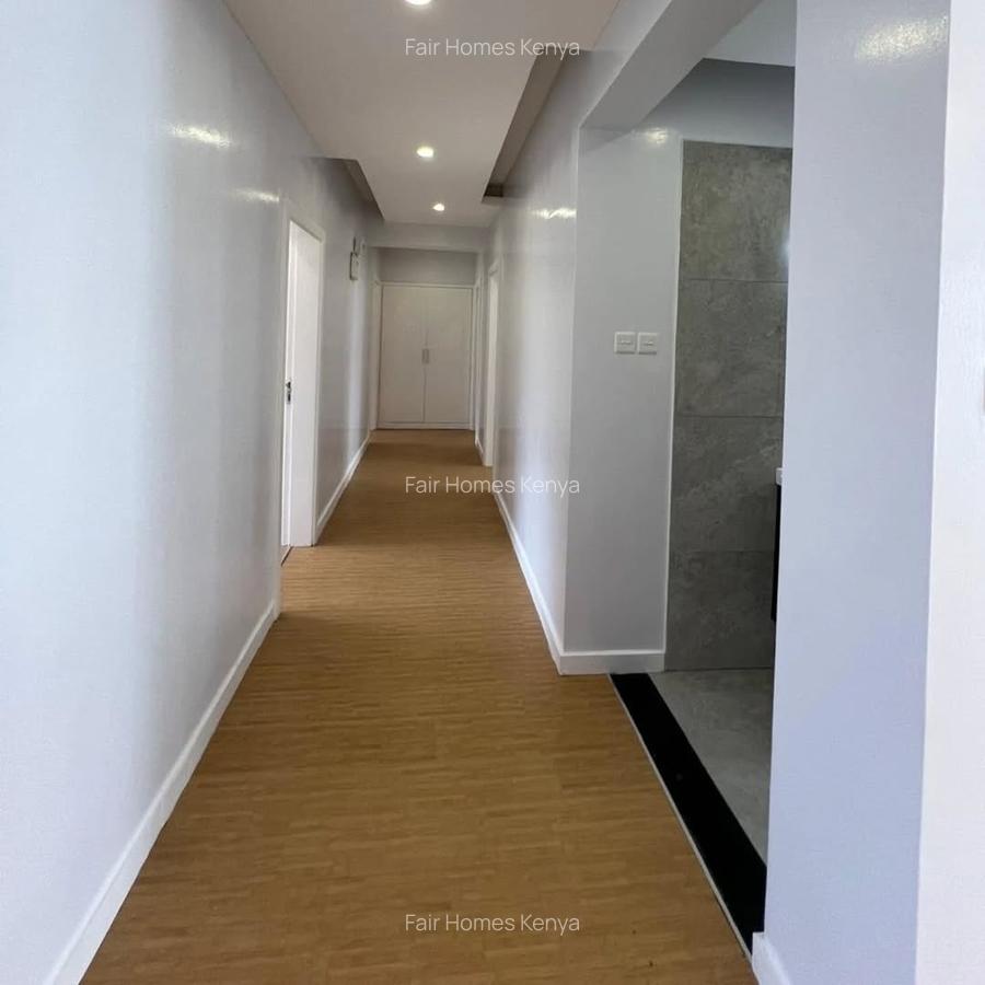 4 Bed Apartment with En Suite at Hatheru Road - 10