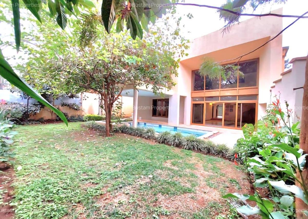 5 Bed Townhouse with En Suite in Lavington - 6