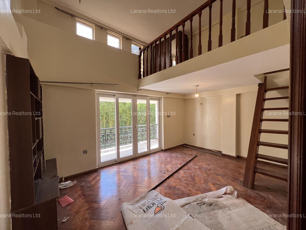 5 Bed Townhouse with En Suite at Convent Dr - 7