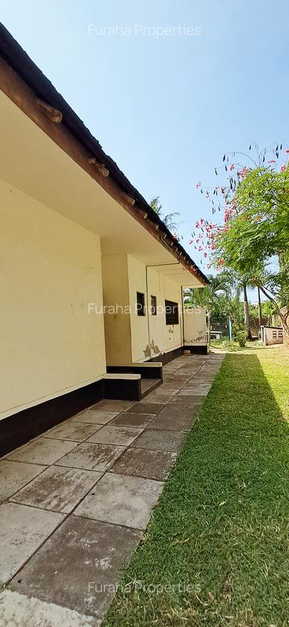 4 Bed Villa with En Suite at Nyali - 1