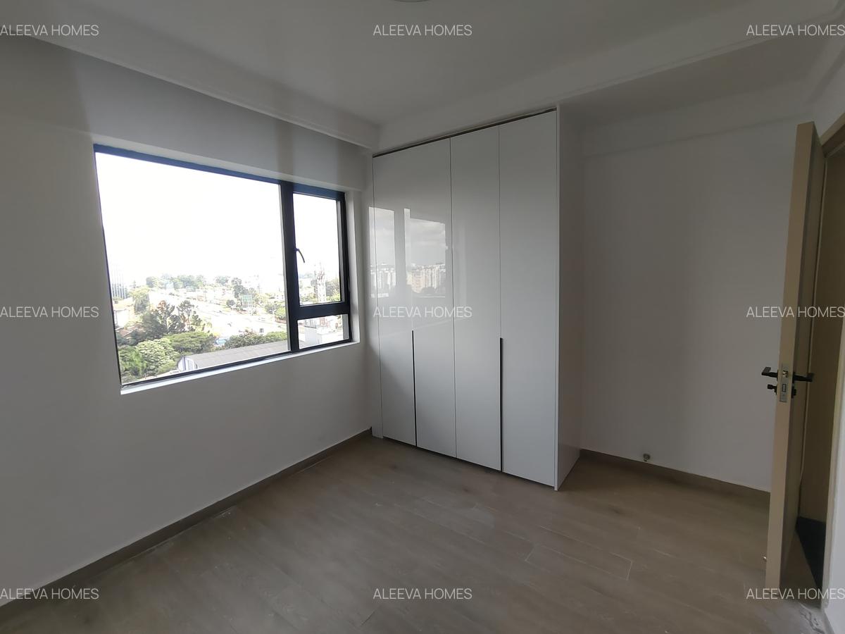 3 Bed Apartment with En Suite in Westlands Area - 8