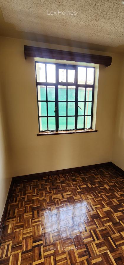 3 Bed Apartment with En Suite at Garden Estate Road - 10