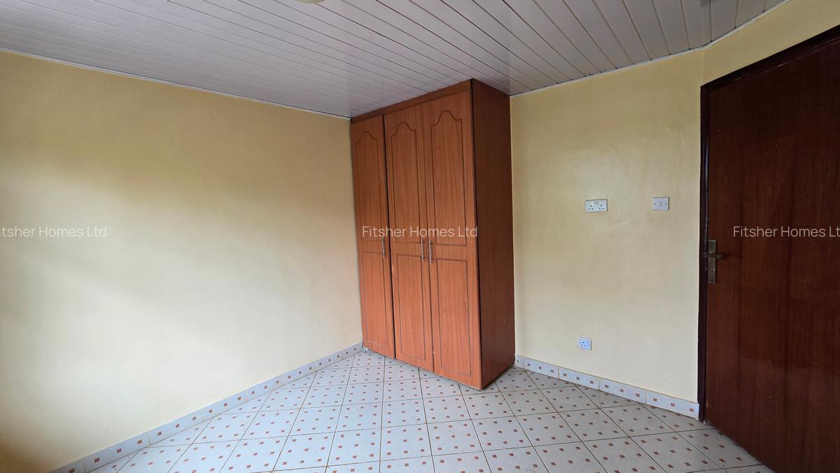 4 Bed House with En Suite in Kiambu Road - 11