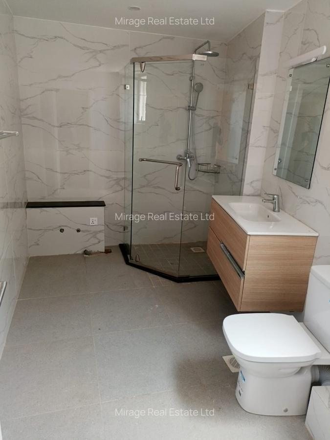 4 Bed Villa with En Suite in Kileleshwa - 15