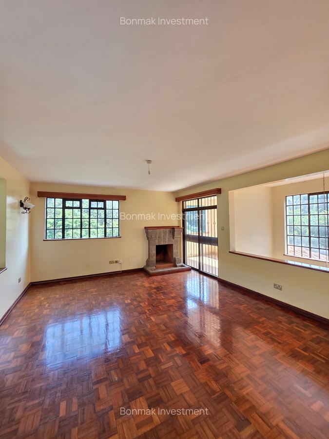 4 Bed Townhouse with En Suite at Old Kitusuru - 14