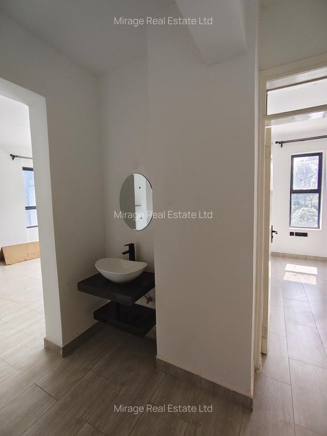 3 Bed Apartment with Swimming Pool in Kitisuru - 9