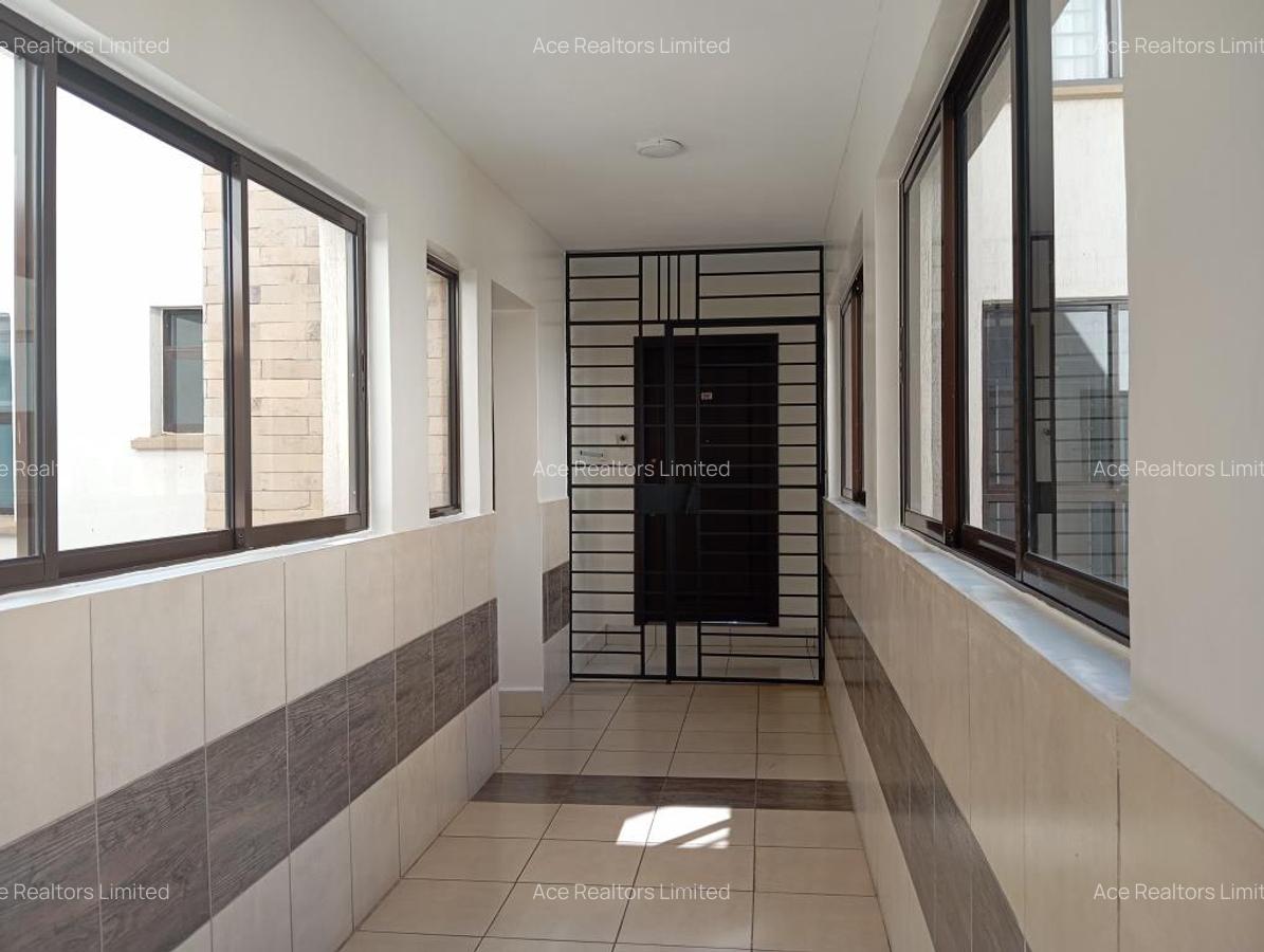 3 Bed Apartment with En Suite at General Mathenge - 11