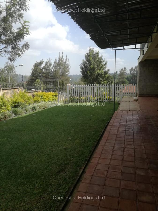 5 Bed House with En Suite in Kitisuru - 1