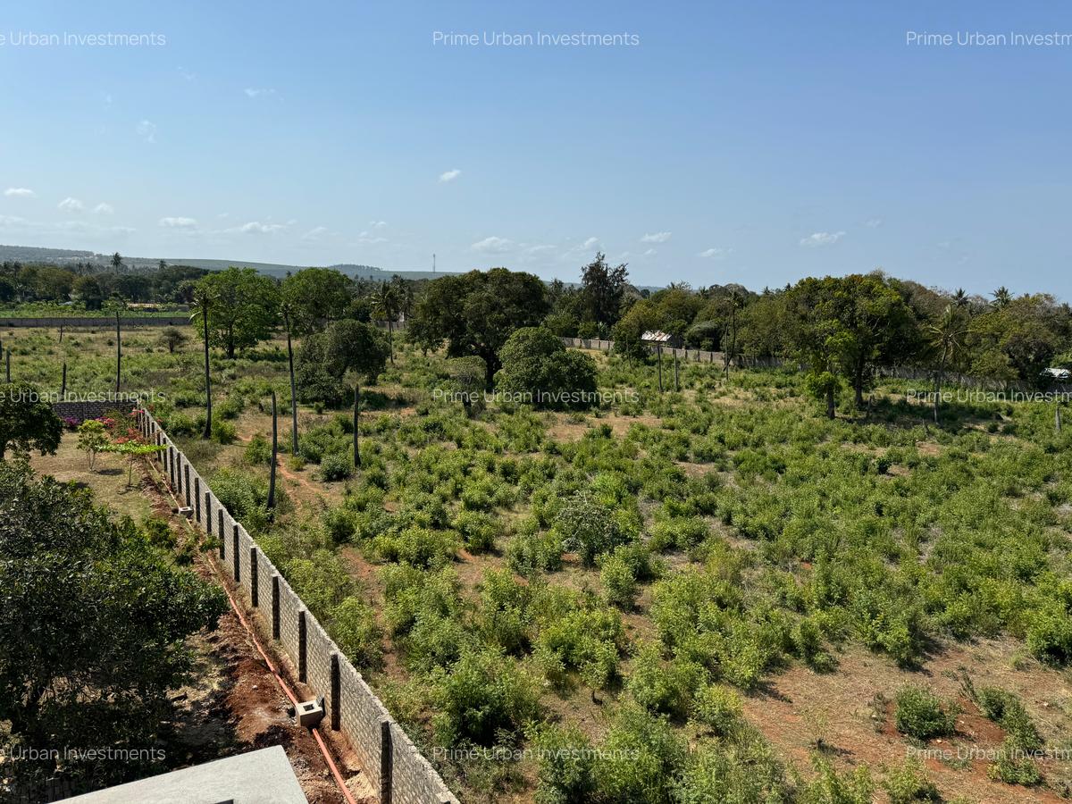 Land in Vipingo - 1
