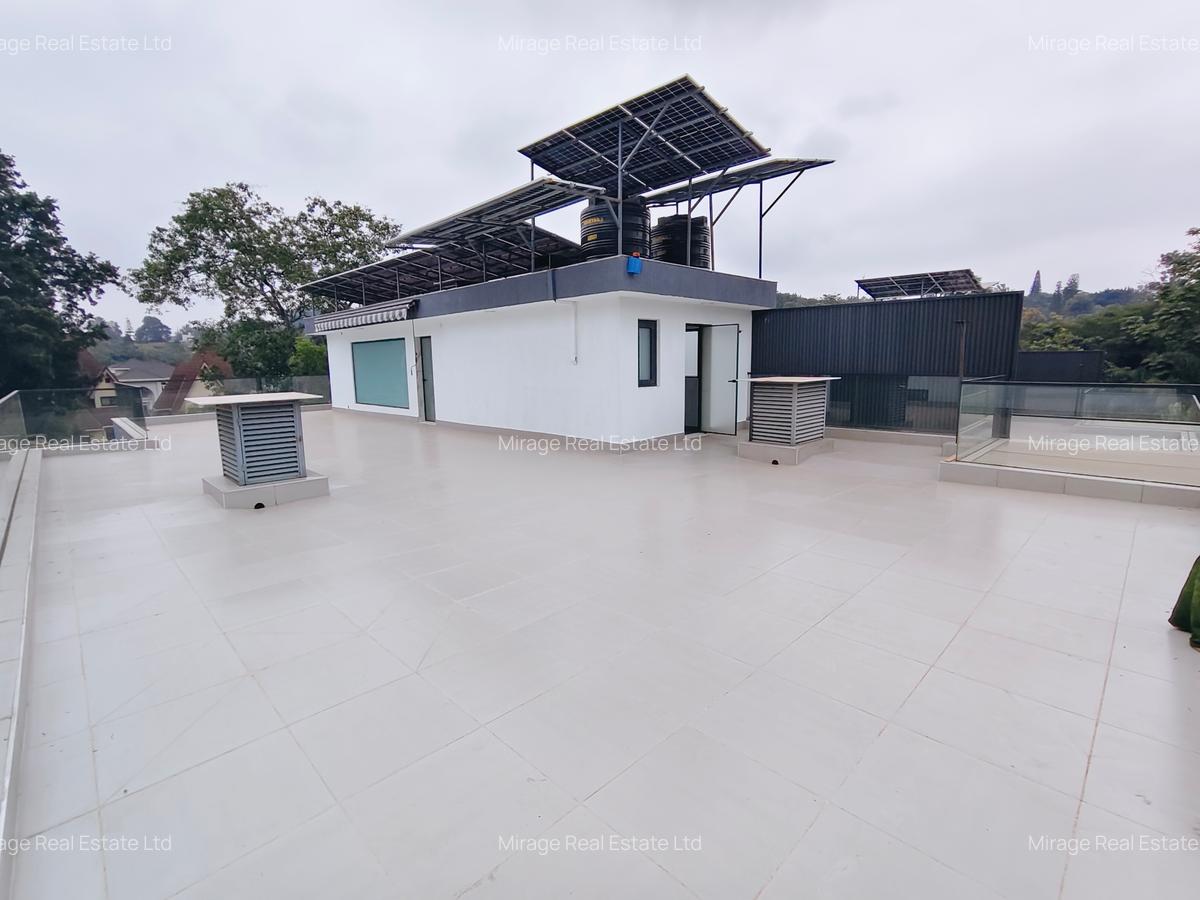 6 Bed Villa with En Suite in Lavington - 6