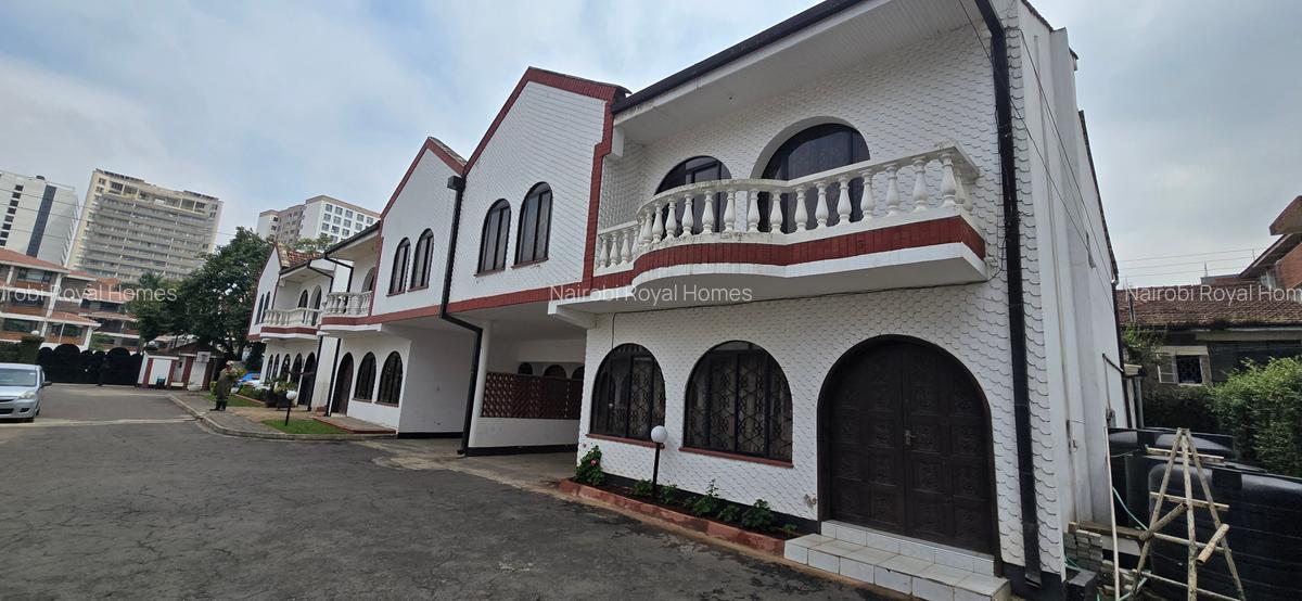 5 Bed Townhouse with En Suite at Kilimani - 1