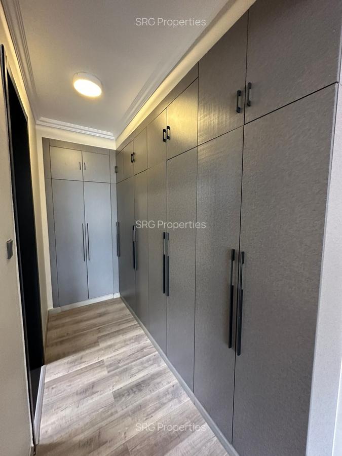 4 Bed Apartment with En Suite in Lavington - 4
