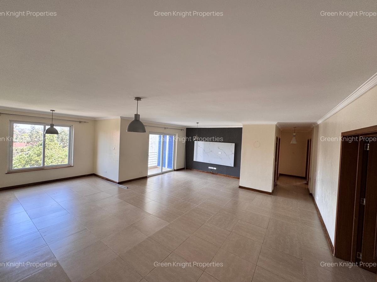 Serviced 3 Bed Apartment with En Suite in Lavington - 4