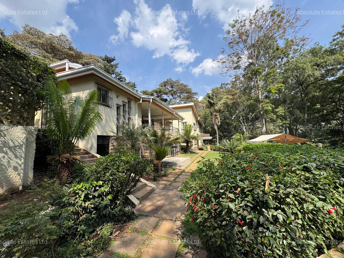 5 Bed Villa with Swimming Pool in Muthaiga - 1