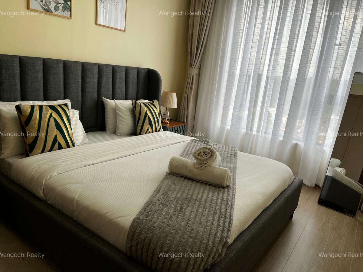 1 Bed Apartment with Swimming Pool at Riverside Drive - 11