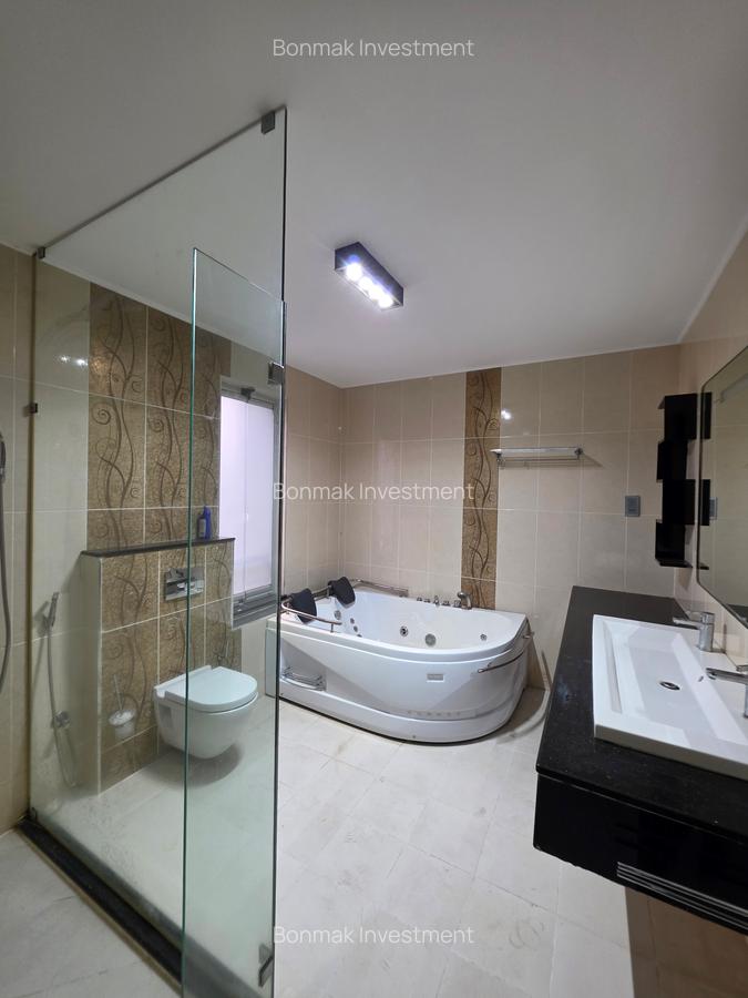 3 Bed Apartment with En Suite at Lavington-Riverside Drive - 15