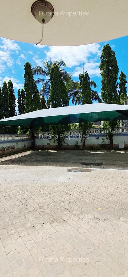 5 Bed House with En Suite at Nyali - 7