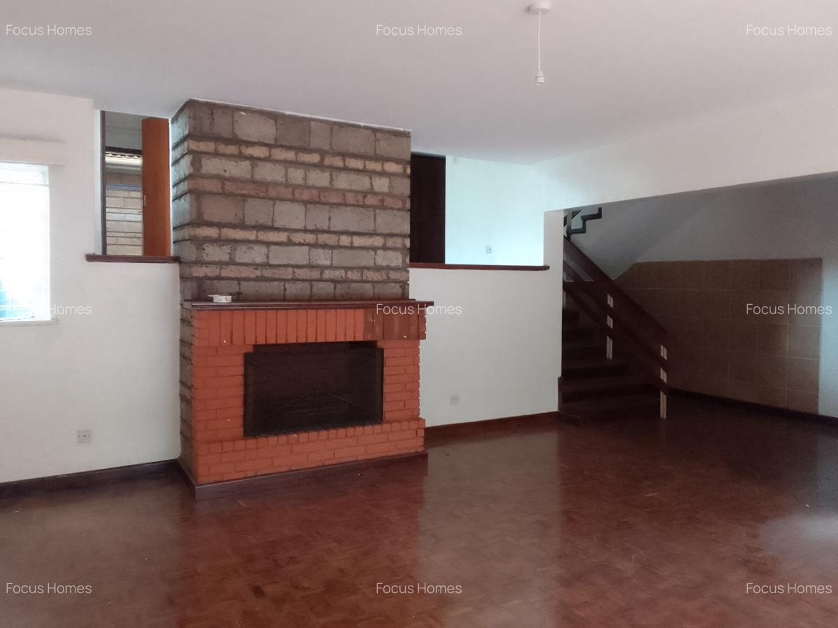 4 Bed Villa with En Suite in Kileleshwa - 17