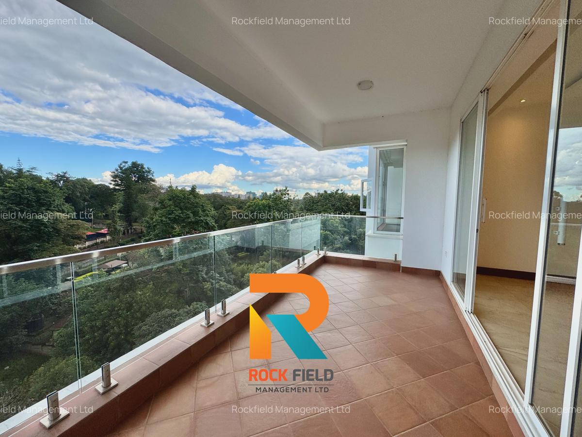 3 Bed Apartment with En Suite in Parklands - 5