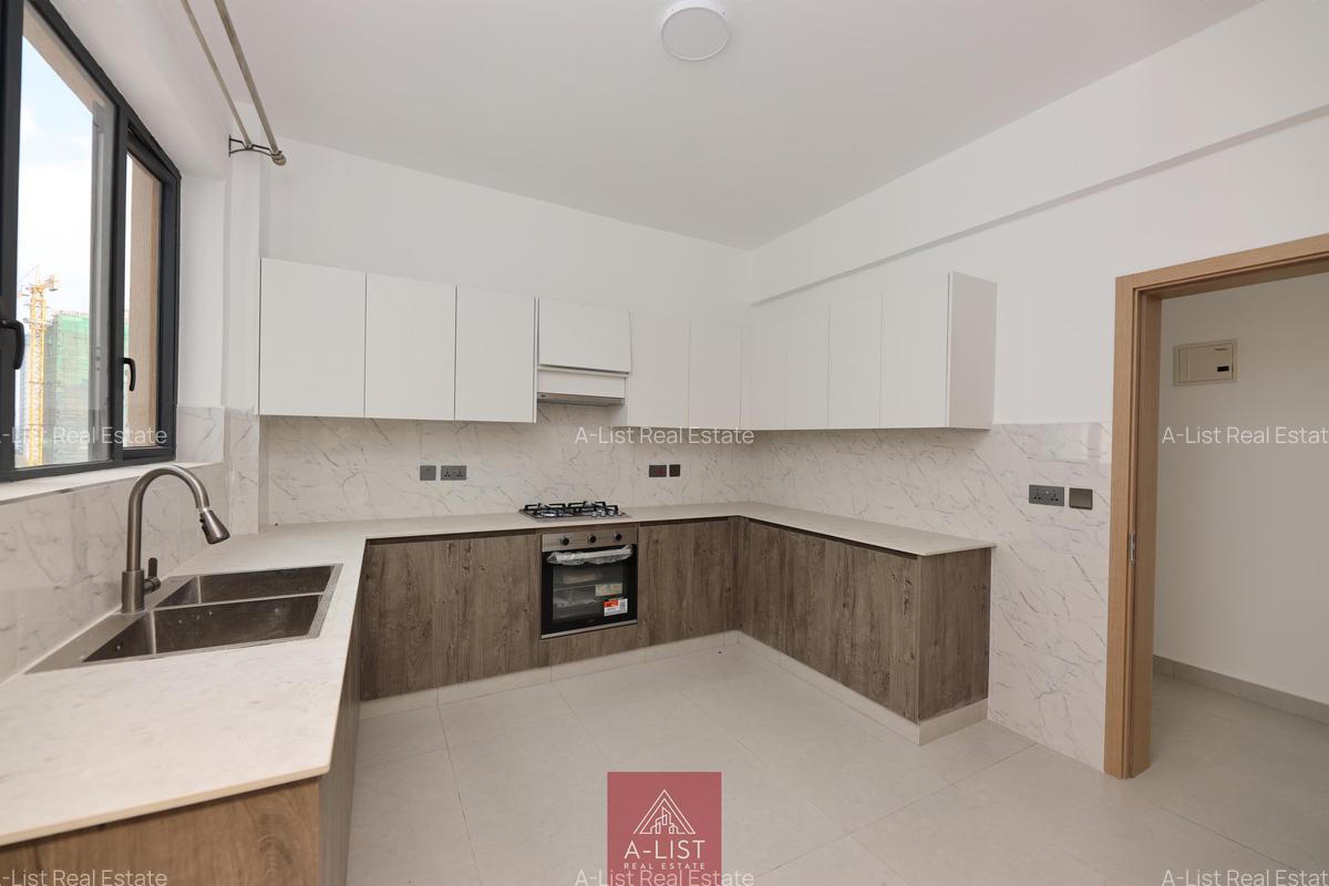 2 Bed Apartment with En Suite at Brookside Drive - 1