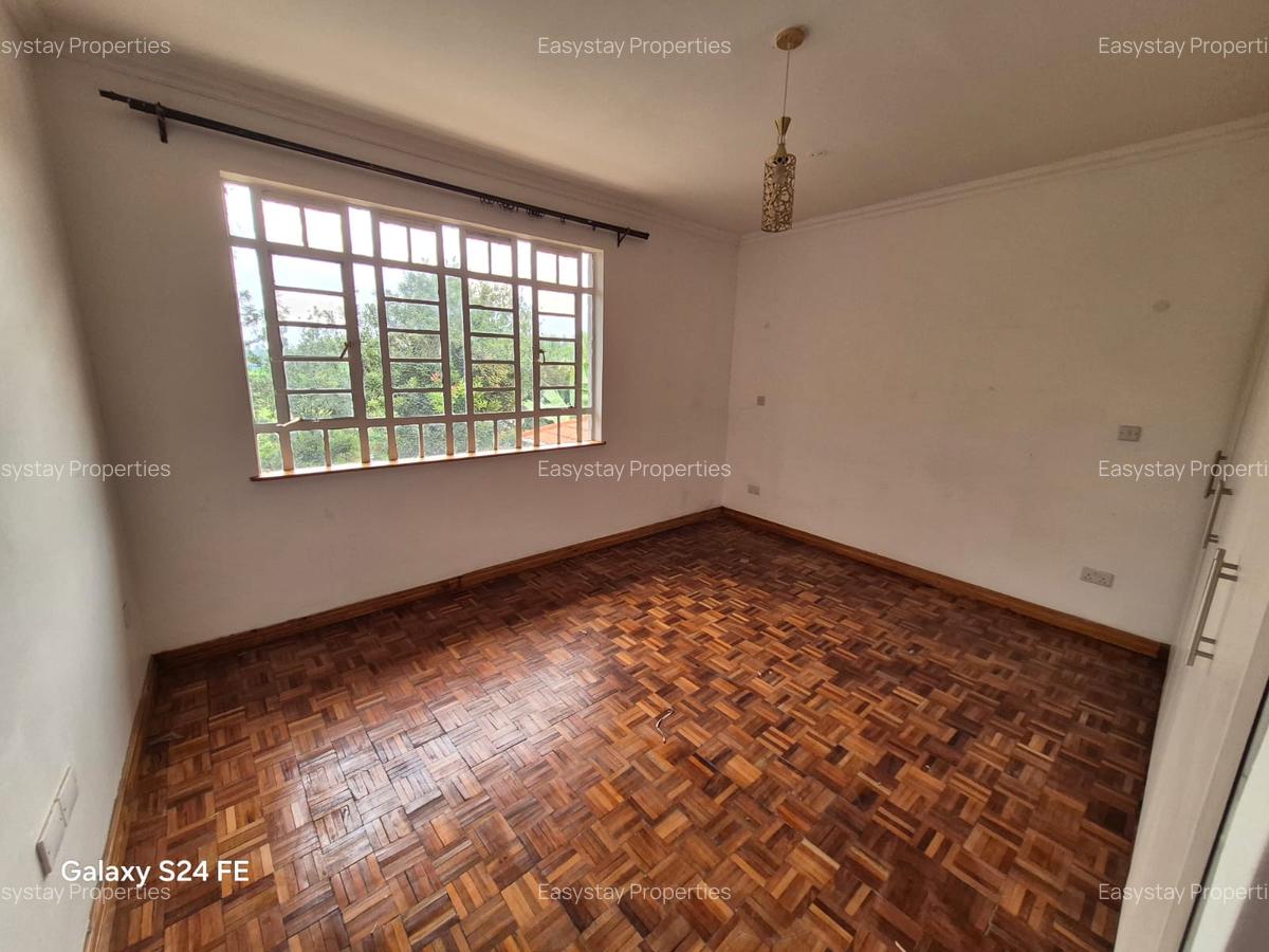 5 Bed House with En Suite in Runda - 7