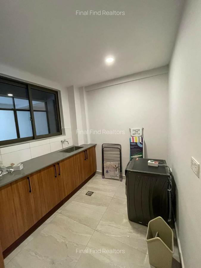 Serviced 3 Bed Apartment with En Suite in Westlands Area - 14