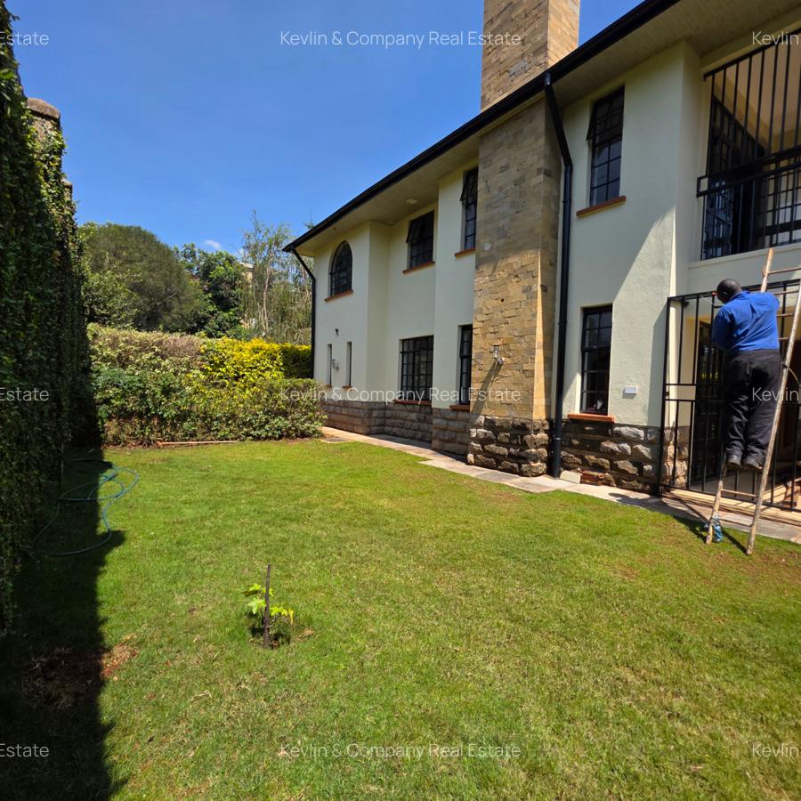 4 Bed Villa with En Suite in Loresho - 3