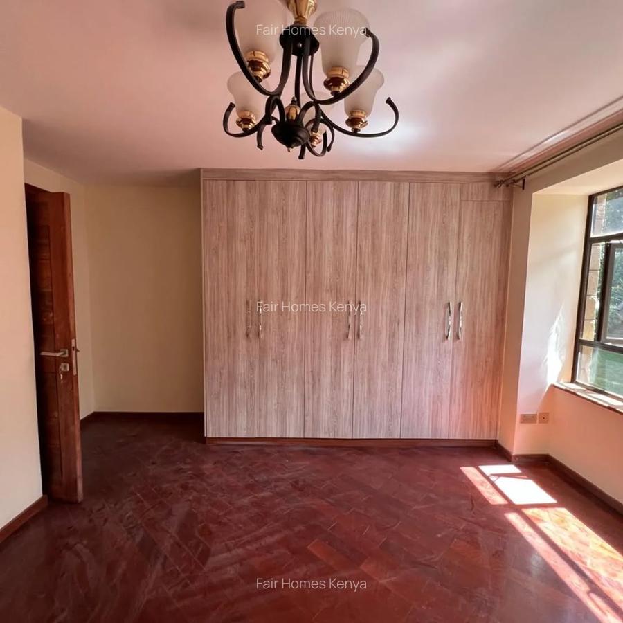 5 Bed Townhouse with En Suite at Convent Drive - 8
