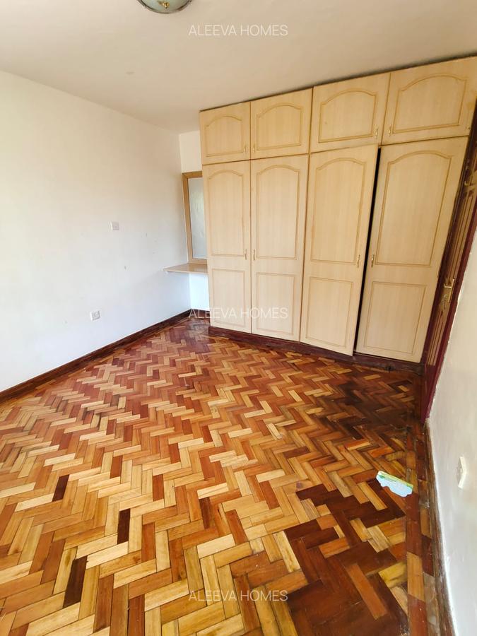 3 Bed Apartment with En Suite in Lavington - 6