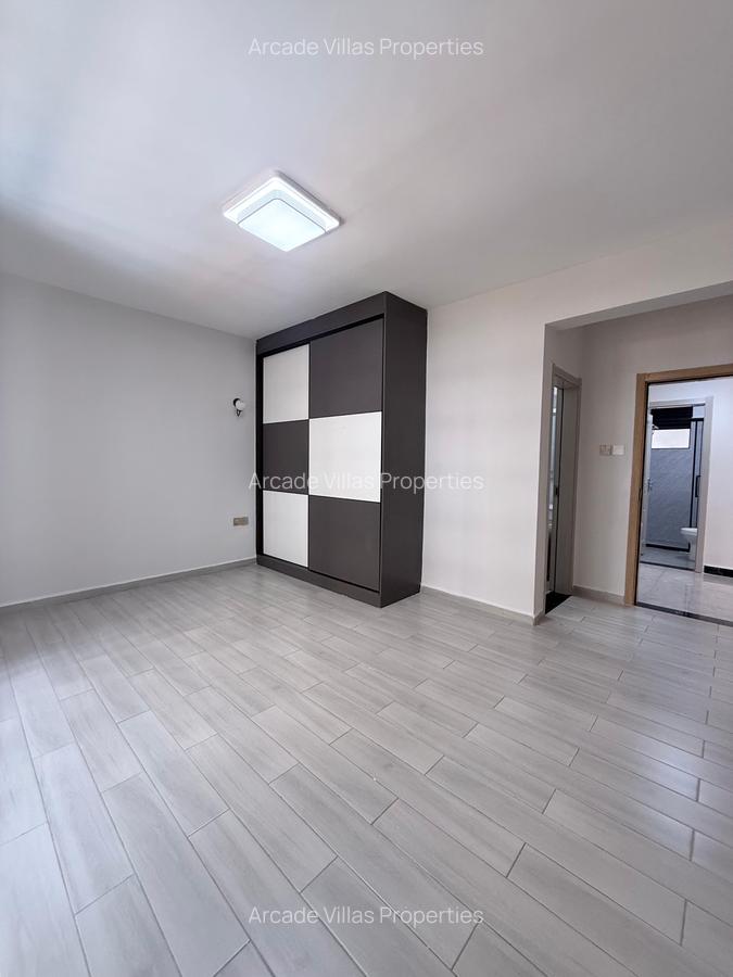 2 Bed Apartment with En Suite in Kileleshwa - 12