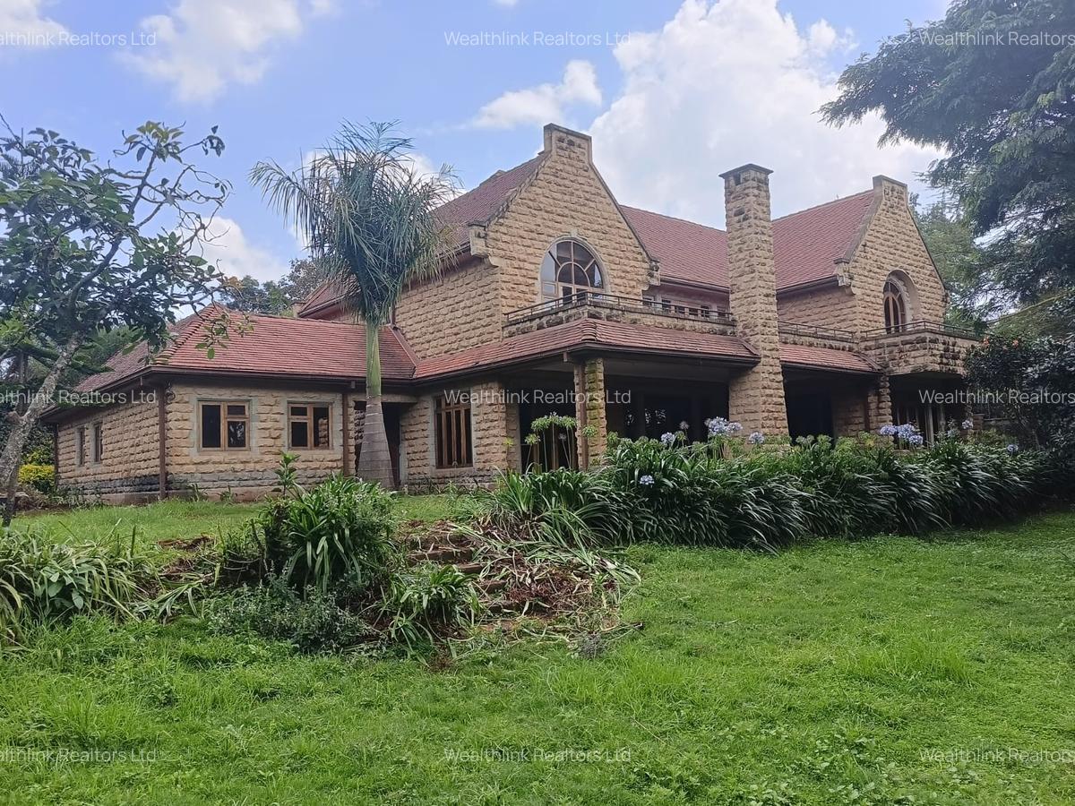 5 Bed Townhouse with En Suite at Karen - 2